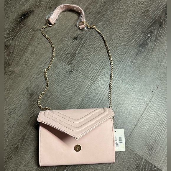 Laila Rowe Rose Color Clutch - Picture 2 of 4